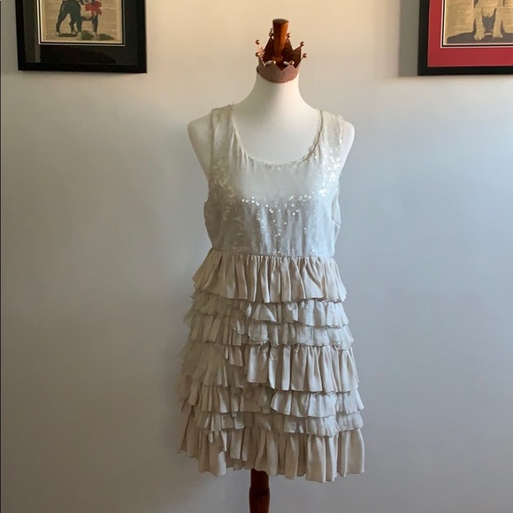 Alice + Olivia Dresses & Skirts - Beautiful Alice + Olivia dress